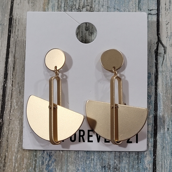 Forever 21 Jewelry - Forever 21 Gold Geometric Drop Earrings